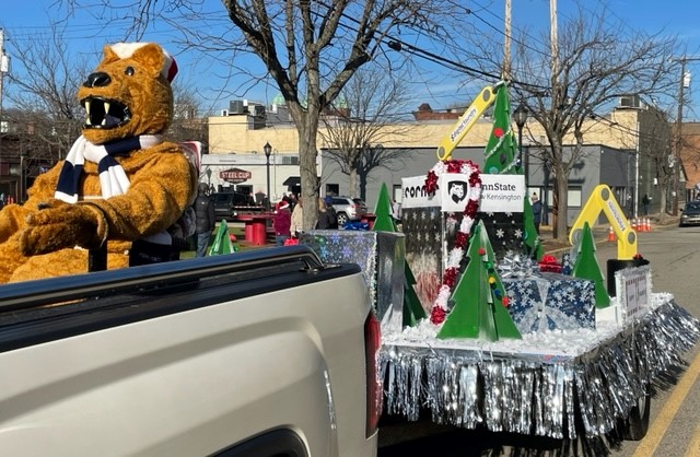 Float 3